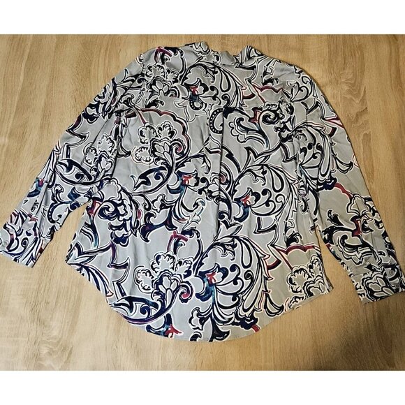 Chicos Size 2 Us Womens L Gray Button Up Patterned Shirt Workwear Office - Picture 2 of 7